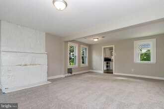 56 Porter Ln in Fredericksburg, VA - Building Photo - Building Photo