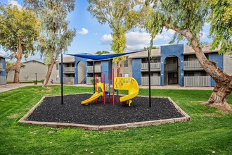 Artisan Park in Glendale, AZ - Building Photo - Building Photo