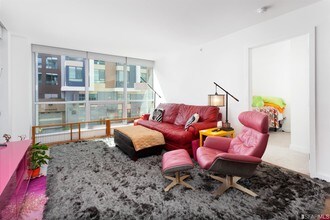718 Long Bridge Street-Unit -201 in San Francisco, CA - Foto de edificio - Building Photo