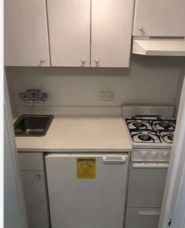 108 E 38th St in New York, NY - Building Photo - Building Photo