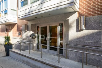 Le Grenier in Philadelphia, PA - Building Photo - Building Photo