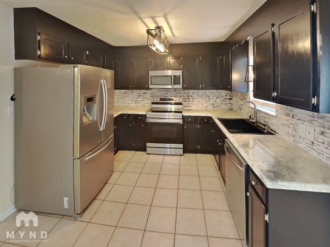 110 Hyde Ln, Unit 24-402 in Statesville, NC - Building Photo - Building Photo