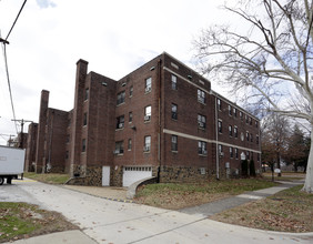 Dunmanway Apartments in Dundalk, MD - Building Photo - Building Photo