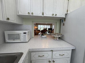 20 Yacht Club Dr, Unit 312 in North Palm Beach, FL - Building Photo - Building Photo