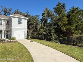 5885 Creekside Crossing Dr in Jacksonville, FL - Building Photo