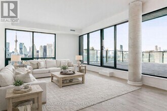 35 Parliament St in Toronto, ON - Building Photo - Building Photo