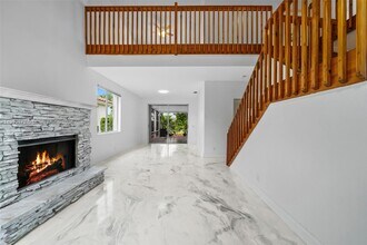 4593 NW 7th Pl in Deerfield Beach, FL - Building Photo - Building Photo