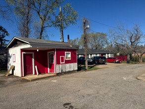 701 Canada St, Unit 3A in Jacksonville, TX - Building Photo - Building Photo