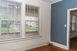 1105 Hamilton Way in Columbia, MO - Building Photo