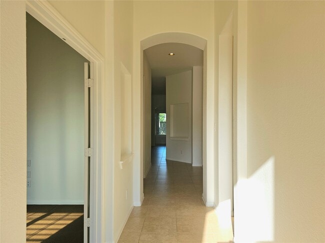 22106 Flashing Ridge