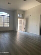 7374 W Los Gatos Dr in Glendale, AZ - Building Photo - Building Photo