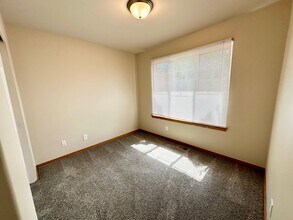 101 Courtney Ct in Ellensburg, WA - Building Photo - Building Photo