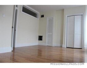 9 Chesterton St in Boston, MA - Building Photo - Building Photo