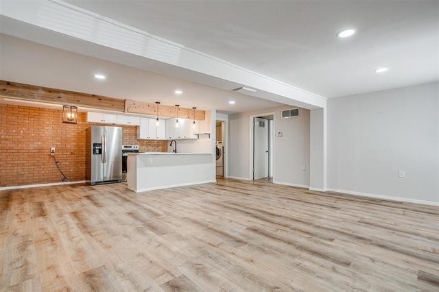 3562 W 4th St-Unit -A - downstairs in Fort Worth, TX - Building Photo - Building Photo