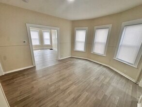132 Vernal St in Everett, MA - Building Photo - Building Photo