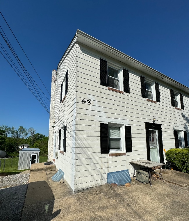 4836 Montgomery Rd in Ellicott City, MD - Building Photo - Building Photo