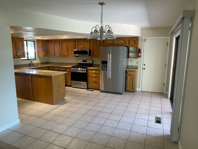 77 N House Rock Rd in Sedona, AZ - Building Photo - Building Photo