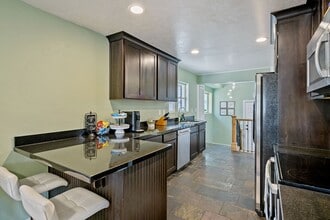 980 E Bryan Ave in Salt Lake City, UT - Building Photo - Building Photo