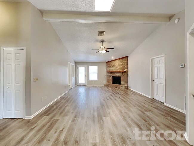 5460 Running Creek Ln in Jacksonville, FL - Building Photo - Building Photo