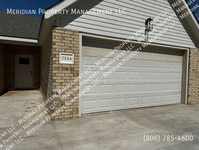 property at 5804 Urbana Pl