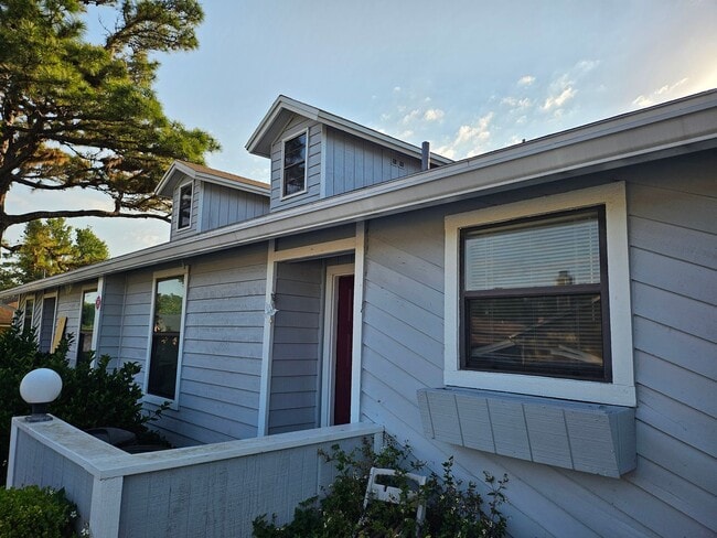 1248 Ticonderoga Trail
