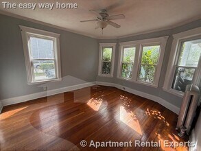 43 Orchard St in Medford, MA - Foto de edificio - Building Photo