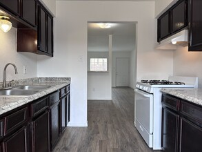 Timber Crossing Apartments in Houston, TX - Building Photo - Building Photo