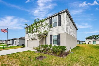 3505 Bonsilva St in Plant City, FL - Building Photo - Building Photo