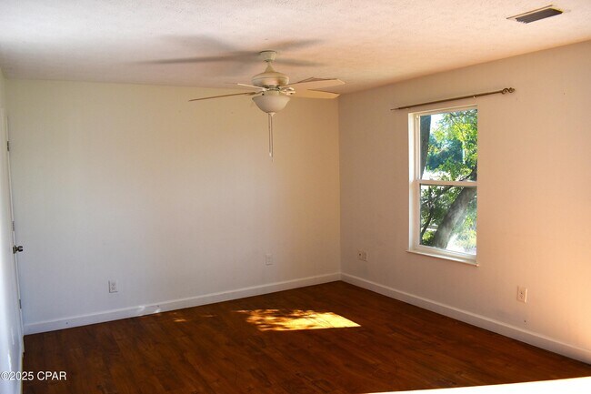 3722 Burnham Way in Panama City, FL - Building Photo - Building Photo