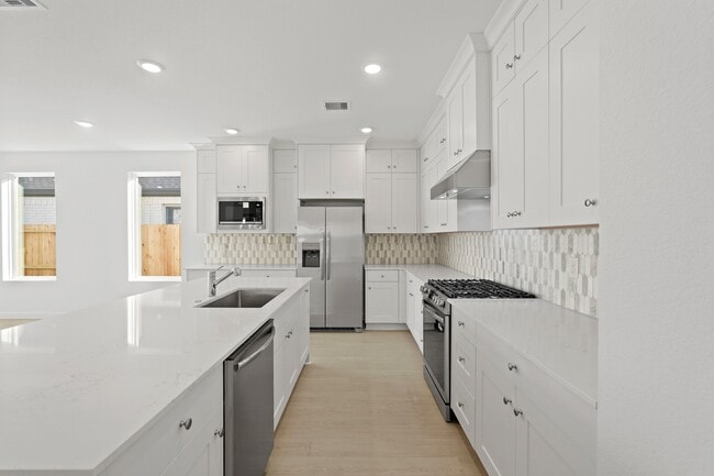 property at 31714 Blossom Ln