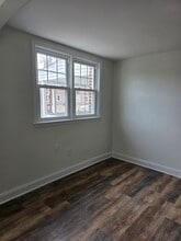 922 Poplar Ave in Glenolden, PA - Building Photo - Building Photo