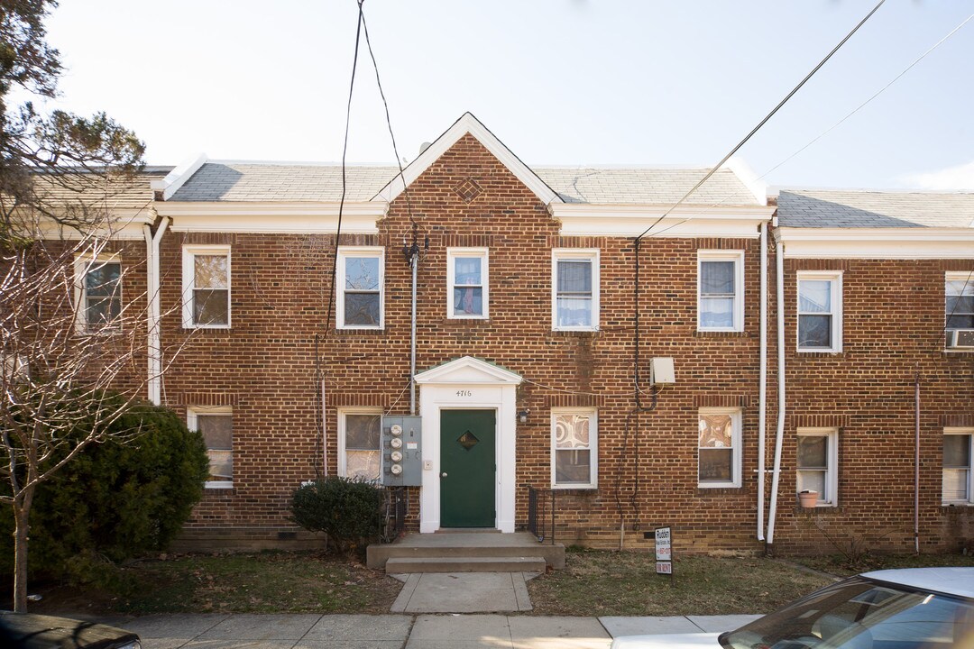 4716-4724 3rd Pl NW in Washington, DC - Building Photo