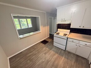 5007 Brewer Ct in Nashville, TN - Building Photo - Building Photo