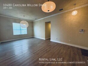10480 Carolina Willow Dr in Ft. Myers, FL - Building Photo - Building Photo