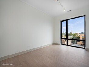 3202 N Racine Ave in Chicago, IL - Building Photo - Building Photo