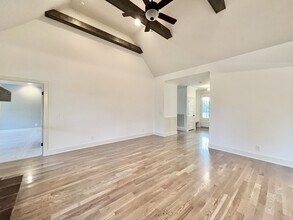 2736 Jasmine St in Lebanon, TN - Building Photo - Building Photo