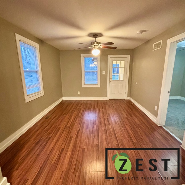 27074 Brettonwoods St in Madison Heights, MI - Building Photo - Building Photo