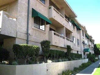 Casablanca in Panorama City, CA - Building Photo - Building Photo