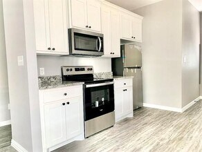 312 N Elliott Ave in Sherman, TX - Building Photo - Building Photo