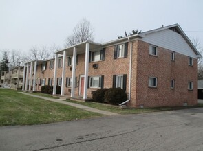 Arlington Place in Toledo, OH - Building Photo - Primary Photo