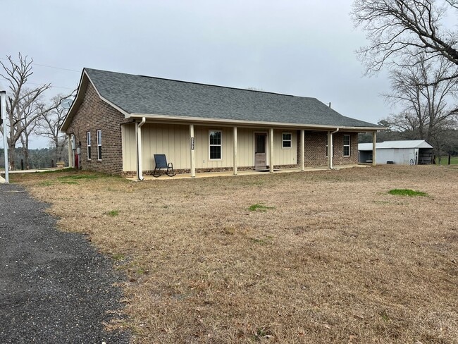 property at 1580 Par Rd 409