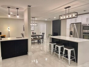 1799 Shower Tree Way in Wellington, FL - Building Photo - Building Photo