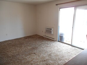 718 E 18th St in Northampton, PA - Building Photo - Building Photo