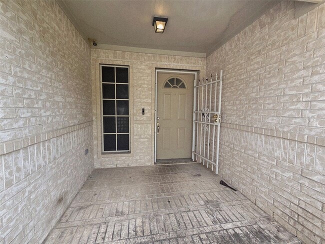 12015 Rosecroft Dr in Houston, TX - Building Photo - Building Photo