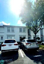 4221 SW 157th Ave in Miramar, FL - Building Photo - Building Photo