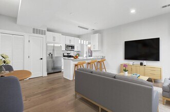 Federal-style Trinidad home near Union Mar in Washington, DC - Building Photo - Building Photo