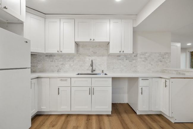 property at 43020 6th St E