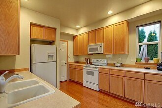 15015 29th Ave W in Lynnwood, WA - Building Photo - Building Photo