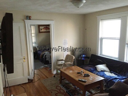 56 Gordon St in Somerville, MA - Building Photo