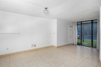3553 Magellan Cir-Unit -311 in Aventura, FL - Building Photo - Building Photo